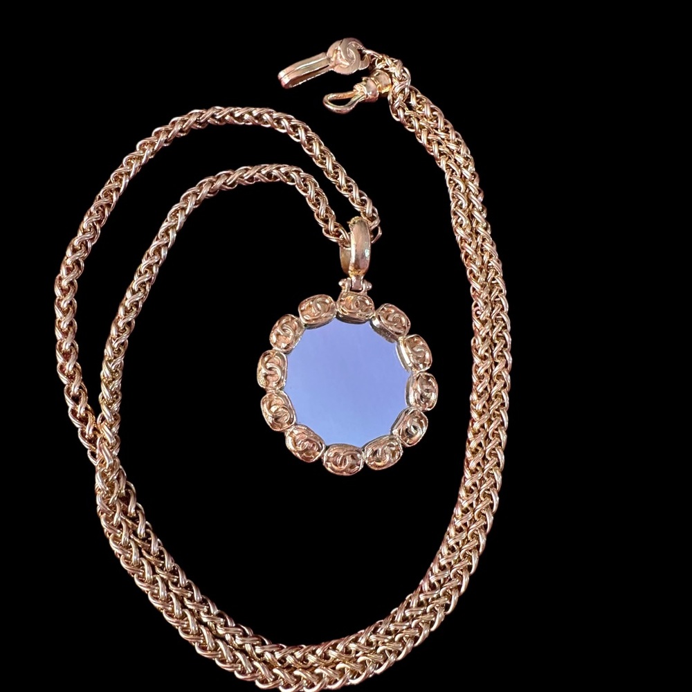 CHANEL Mirror Necklace